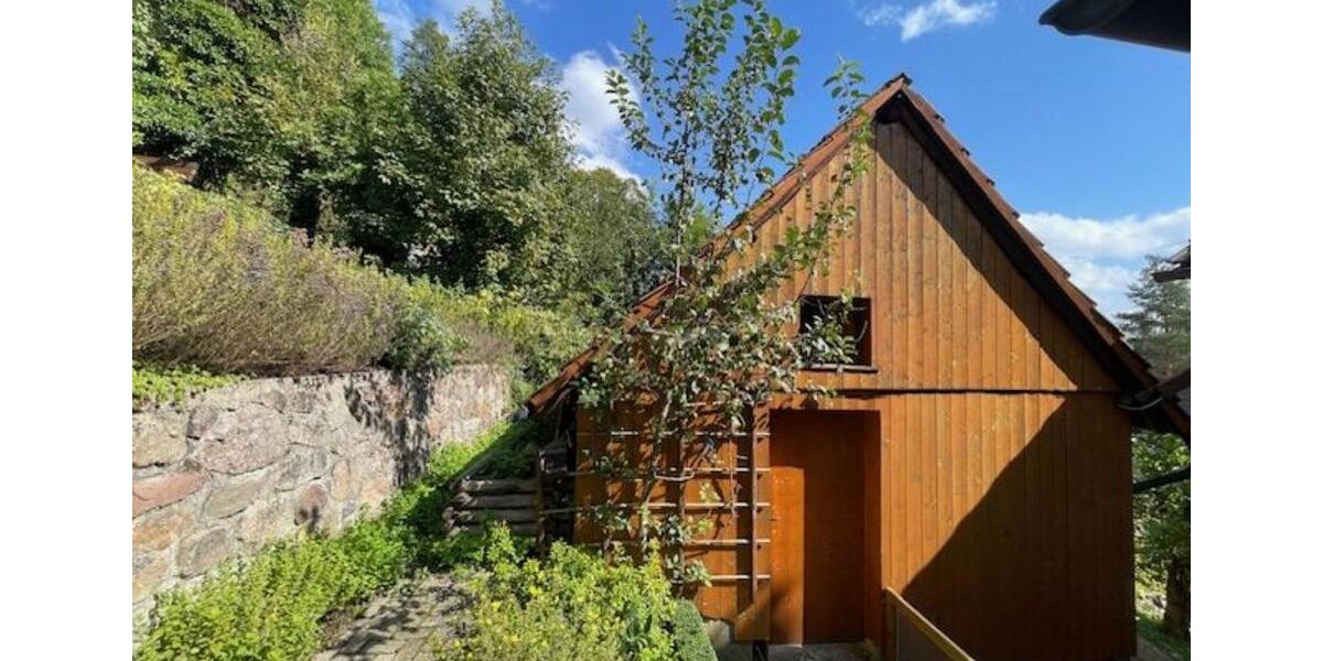 Mehrfamilienhaus, Wohnhaus Lenzkirch - 8 Zimmer, 391 m&sup2;, 390.000&euro; | Angebot:24396655