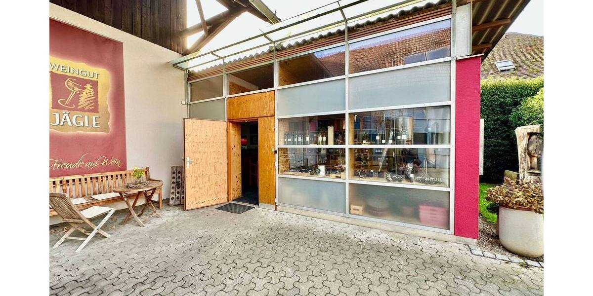 Einfamilienhaus Kenzingen - 7 Zimmer, 236 m&sup2;, 890.000&euro; | Angebot:23978594