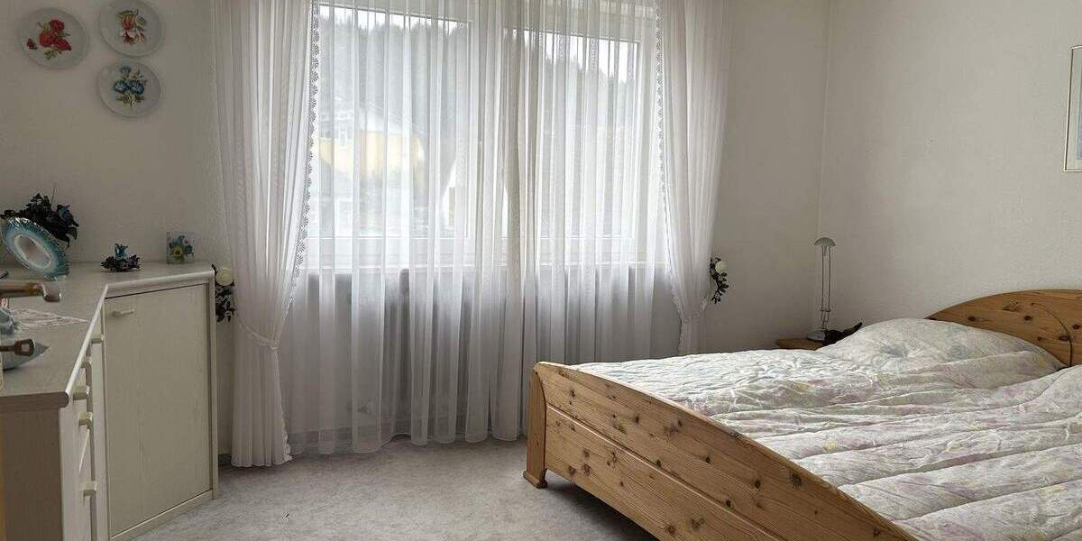 Mehrfamilienhaus, Wohnhaus Freiburg Zähringen - 6 Zimmer, 171 m&sup2;, 1.340.000&euro; | Angebot:23975560