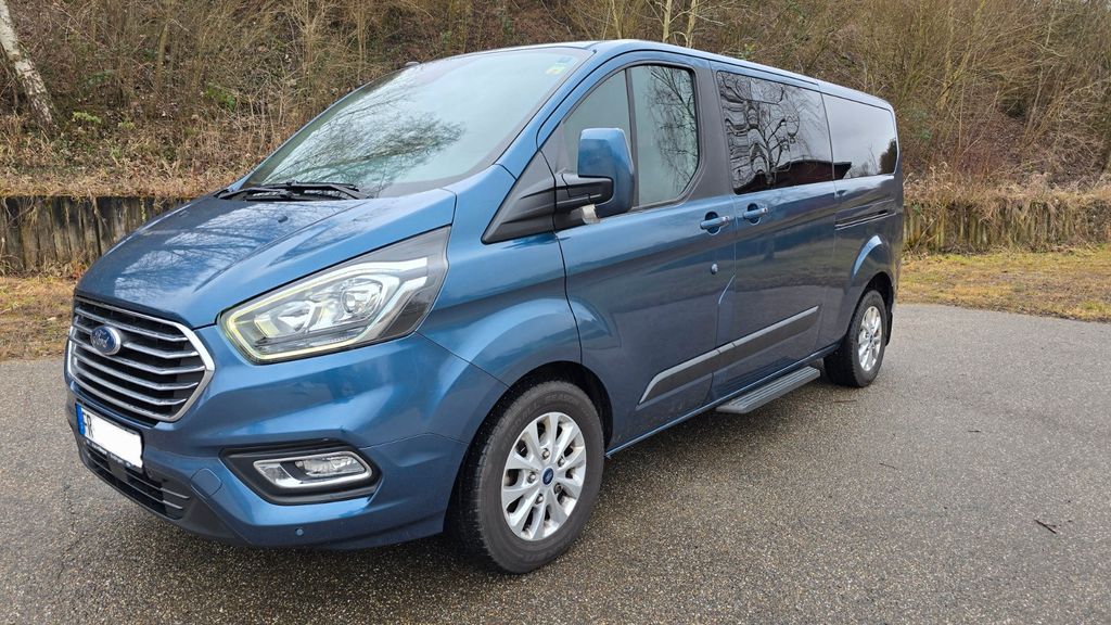 Ford Tourneo Custom 129.903 km 25.490 &euro; Eichstetten 79356