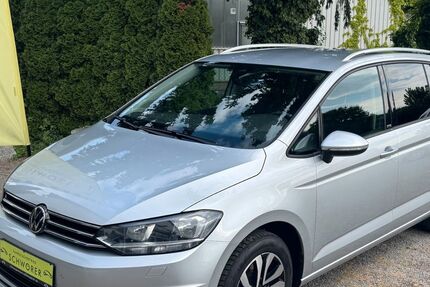 VW Touran 94.100 km 22.450 &euro; Emmendingen 79312