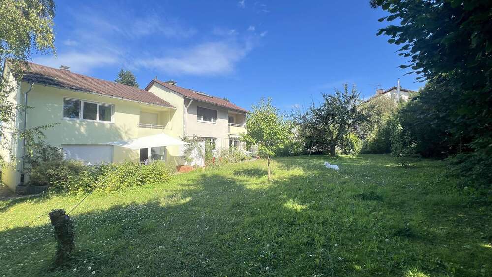 Einfamilienhaus Freiburg im Breisgau Lehen - 10 Zimmer, 230 m&sup2;, 2.750.000&euro; | Angebot:25235554