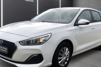 Hyundai i30 41.650 km 14.390 € Freiburg 79111