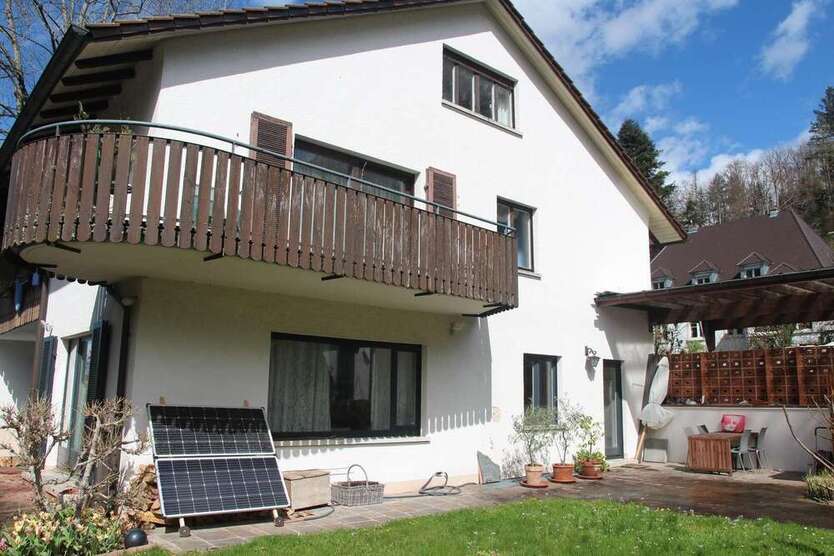 Haus zum Kaufen in Freiburg 1.550.000 € 356 m²