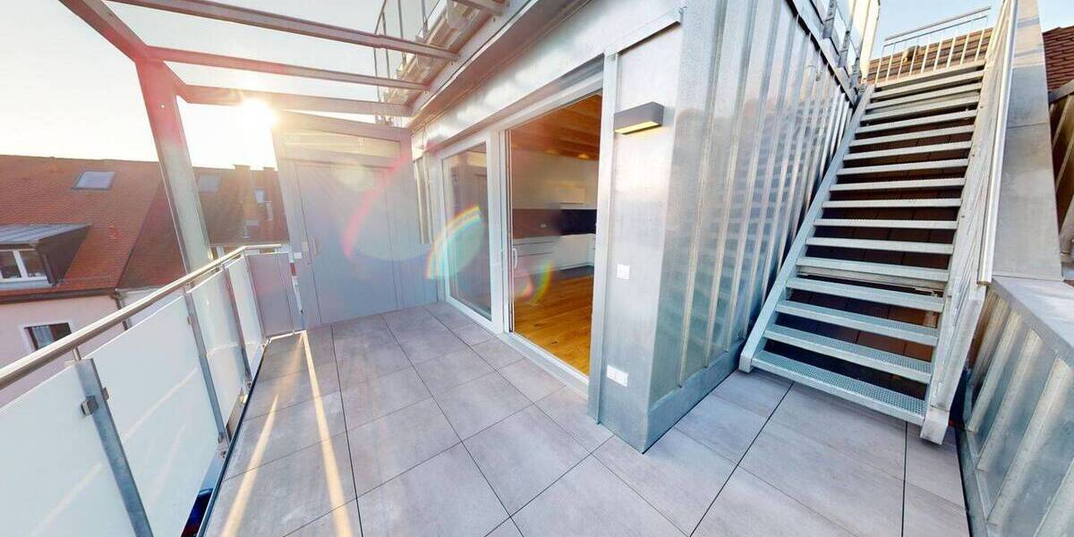 Etagenwohnung Freiburg Stühlinger - 2 Zimmer, 109 m&sup2;, 2.690&euro; | Angebot:26571760