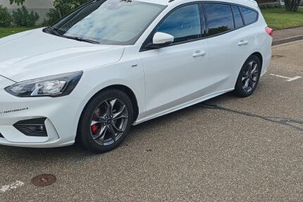 Ford Focus 114.000 km 12.950 &euro; Breisach 79206