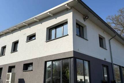 Gewerbeobjekt Breisach am Rhein Breisach - 985.000&euro; | Angebot:26606977