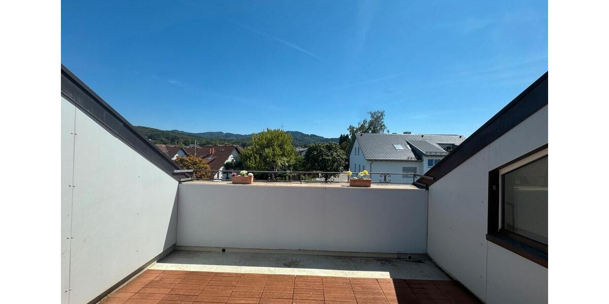 Dachgeschoßwohnung Gundelfingen - 4 Zimmer, 110 m&sup2;, 449.000&euro; | Angebot:27219906