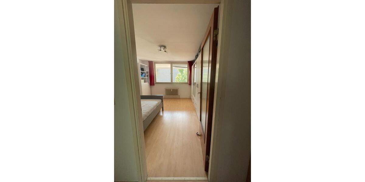 Etagenwohnung Freiburg im Breisgau Betzenhausen - 3.5 Zimmer, 81 m&sup2;, 350.000&euro; | Angebot:27223252