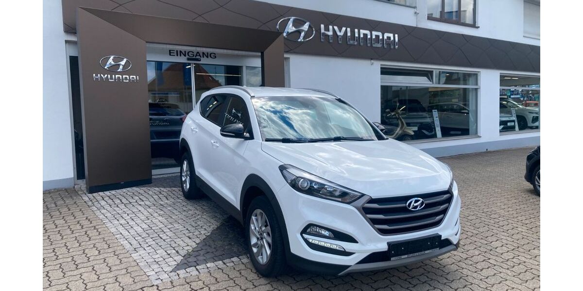 Hyundai TUCSON 57.850 km 15.990 &euro; Emmendingen-Kollmarsreute 79312