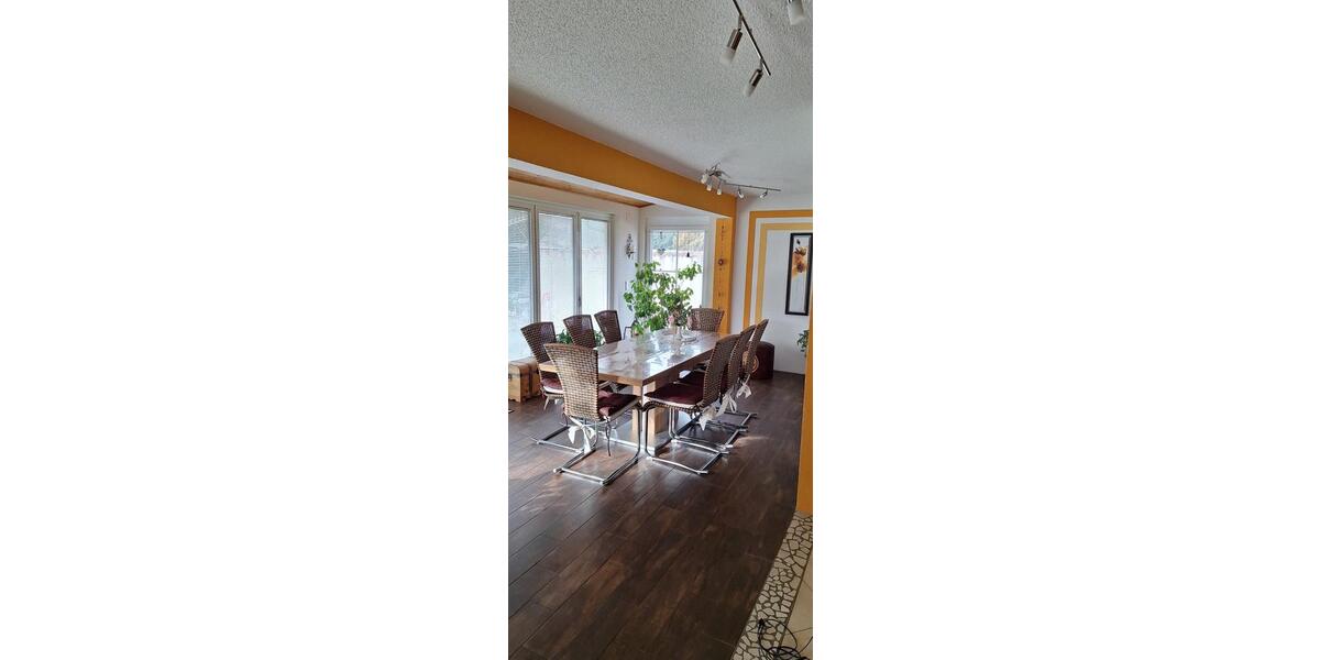 Einfamilienhaus Bad Krozingen - 8 Zimmer, 220 m&sup2;, 1.500.000&euro; | Angebot:24554107