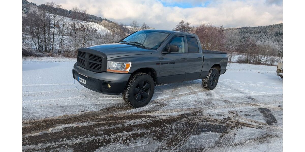 Dodge RAM 243.000 km 12.900 &euro; Gutach 79261