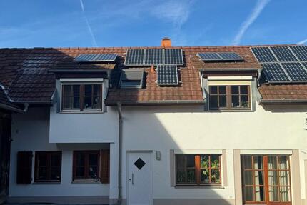 Einfamilienhaus mit Garten Scheune Haus EFH mit Ausbaupotential 3 zimmer