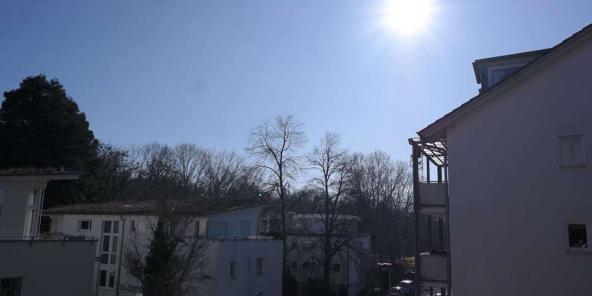 Etagenwohnung Freiburg im Breisgau Brühl - 4 Zimmer, 88 m&sup2;, 349.000&euro; | Angebot:27005877