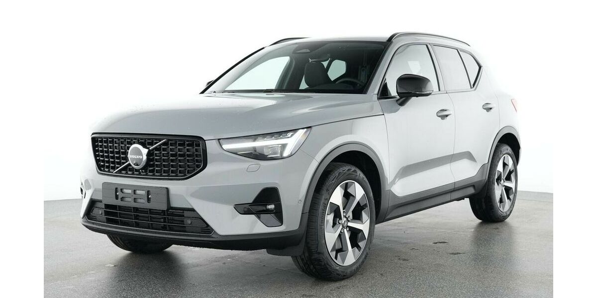 Volvo XC40 27.500 km 36.888 &euro; Freiburg 79108
