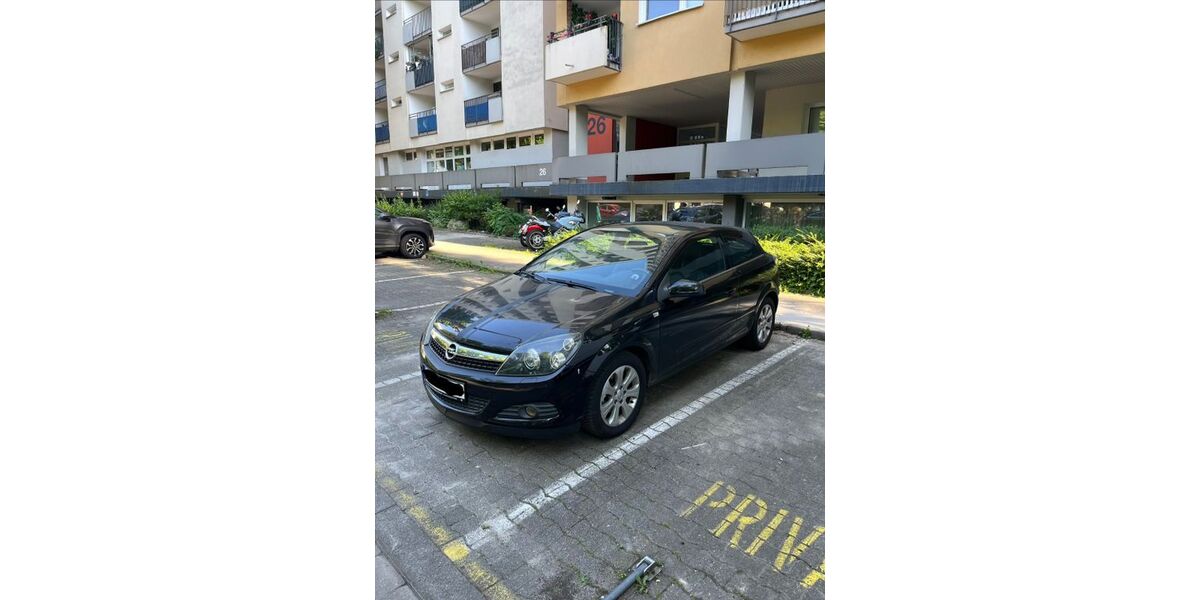 Opel Astra 144.000 km 4.500 &euro; Freiburg 79106