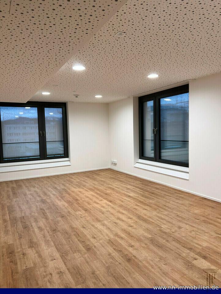 REPRÄSENTATIVE BÜRO- ODER PRAXISFLÄCHE! zimmer