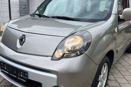Renault Kangoo 176.300 km 5.900 &euro; Staufen Im Breisgau 79219