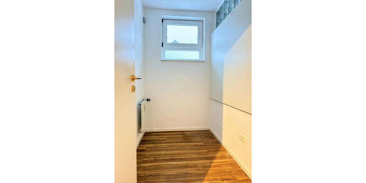 Gewerbeobjekt Gutach im Breisgau - 1.300&euro; | Angebot:24497310