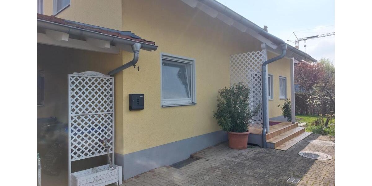 Mehrfamilienhaus, Wohnhaus Breisach am Rhein - 8 Zimmer, 206 m&sup2;, 695.000&euro; | Angebot:25892630