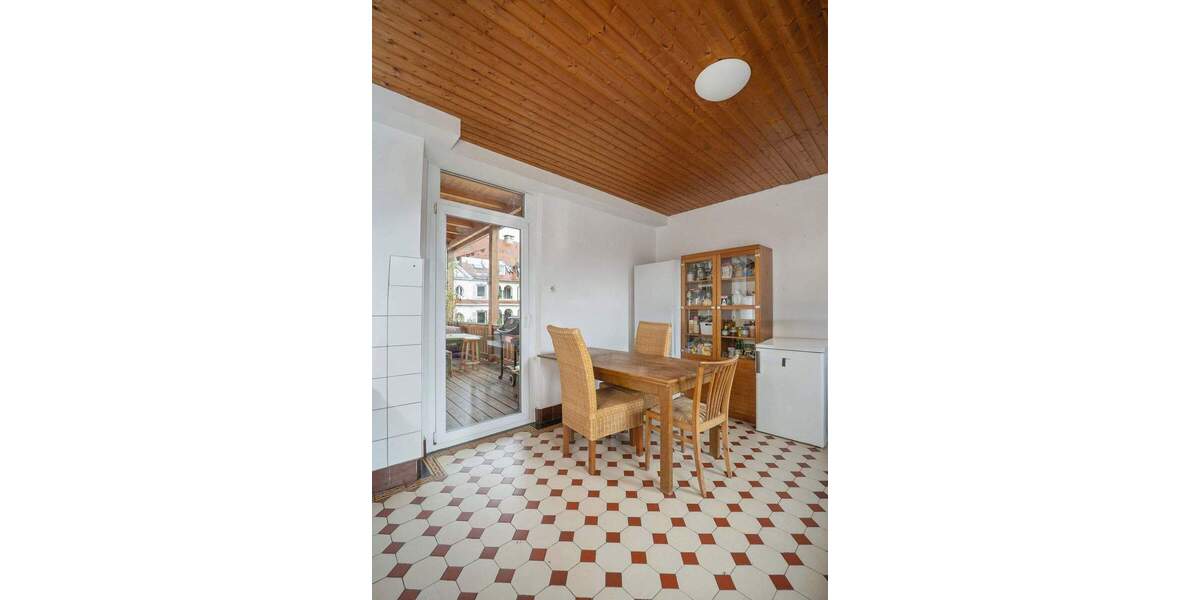 Etagenwohnung Freiburg im Breisgau Wiehre - 6 Zimmer, 171 m&sup2;, 1.375.000&euro; | Angebot:23968130