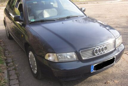 Audi A4 265.000 km 1.500 &euro; Freiburg 79115
