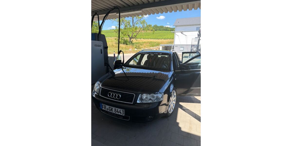 Audi A4 306.113 km 1.800 &euro; Neuenburg am Rhein 79395