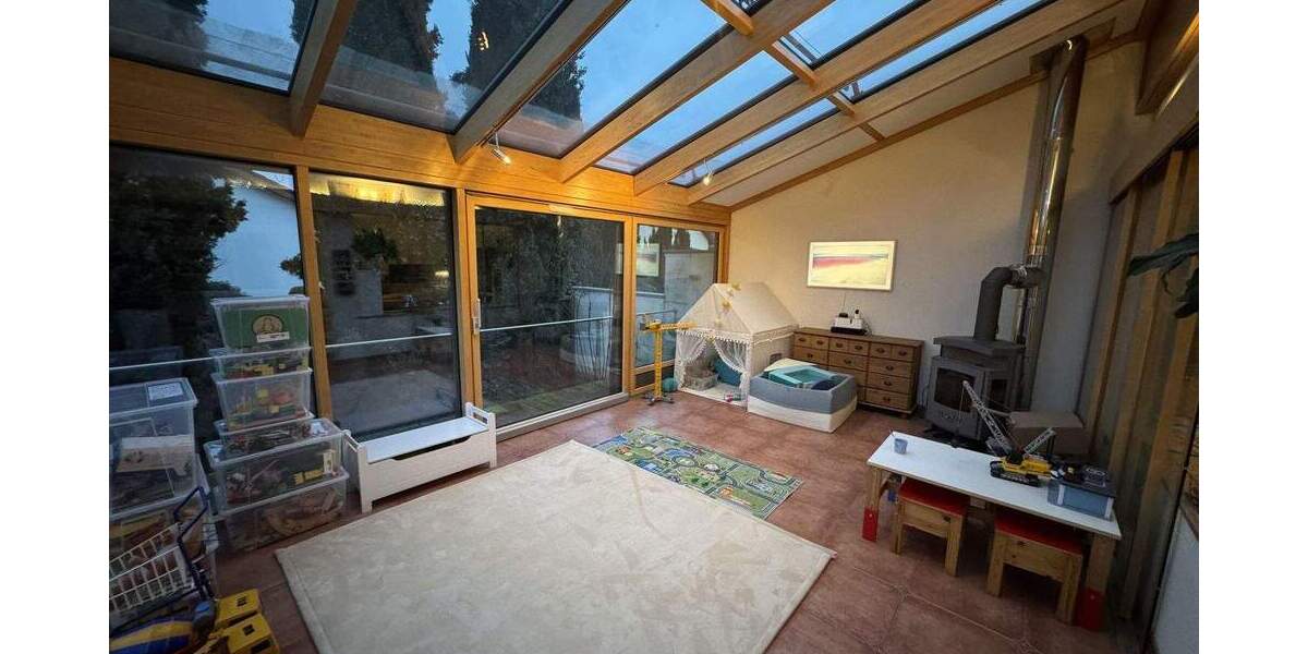 Einfamilienhaus Teningen Nimburg - 7 Zimmer, 220 m&sup2;, 2.500&euro; | Angebot:25177163