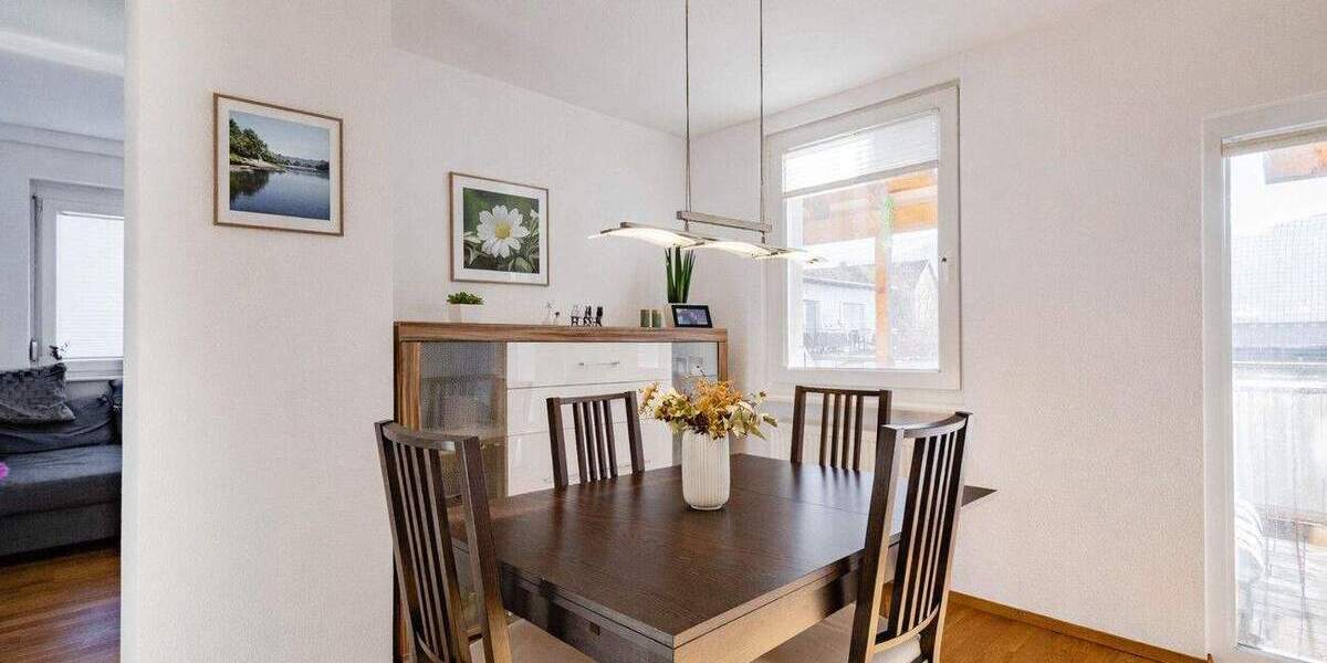 Mehrfamilienhaus, Wohnhaus Waldkirch - 7 Zimmer, 247 m&sup2;, 867.000&euro; | Angebot:25877351