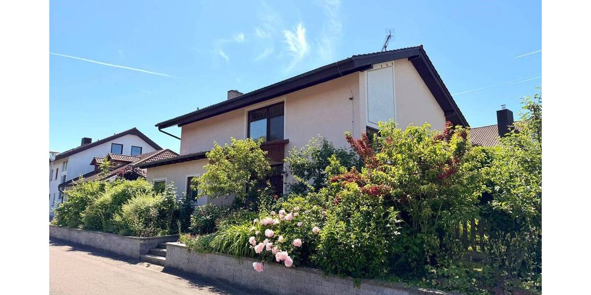 Einfamilienhaus Sasbach am Kaiserstuhl Jechtingen - 5 Zimmer, 156 m&sup2;, 529.000&euro; | Angebot:25703769