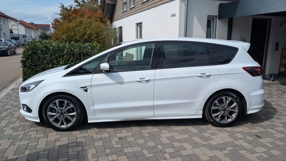 Ford S-Max 115.000 km 21.600 € NEUENBURG AM RHEIN 79395