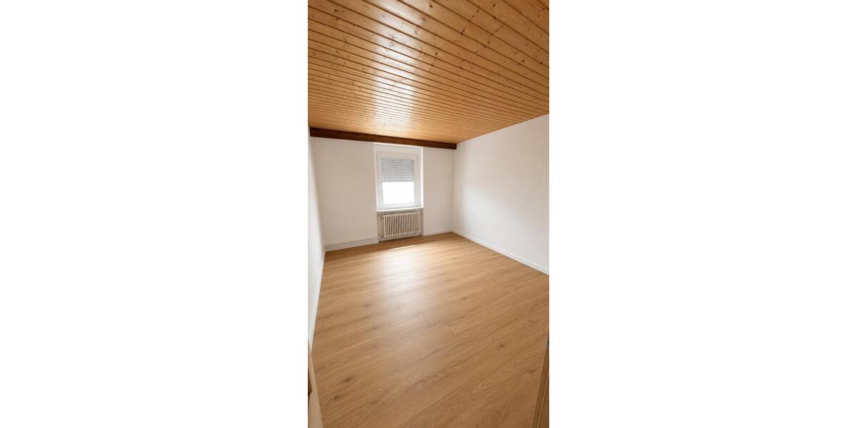 Einfamilienhaus Teningen - 16 Zimmer, 401 m&sup2;, 1.200.000&euro; | Angebot:27077548
