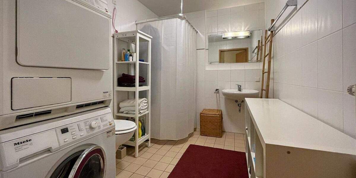 Etagenwohnung Freiburg i. Br. Waldsee - 2 Zimmer, 62 m&sup2;, 300.000&euro; | Angebot:25139469