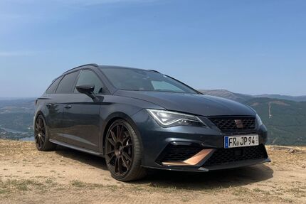 Seat Leon 77.239 km 27.890 € Titisee Neustadt 79822