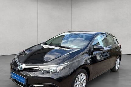 Toyota Auris 68.492 km 15.990 &euro; Freiburg 79108