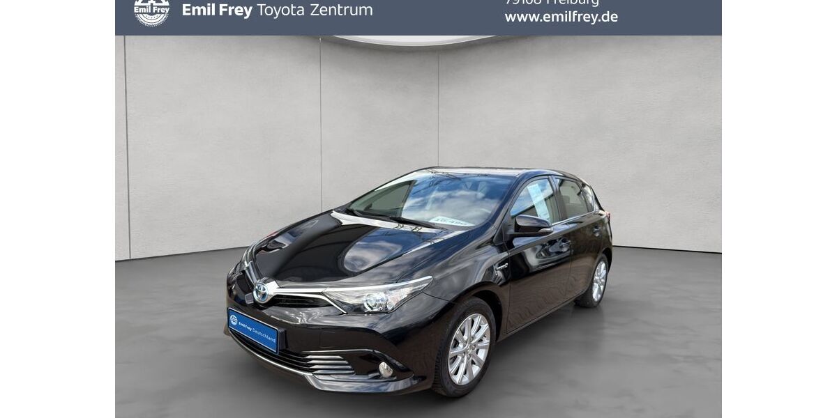 Toyota Auris 68.492 km 15.990 &euro; Freiburg 79108