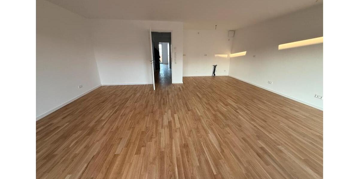 Etagenwohnung Endingen am Kaiserstuhl - 4 Zimmer, 133 m&sup2;, 1.990&euro; | Angebot:24936948