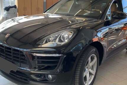 Porsche Macan 72.700 km 41.990 &euro; Müllheim 79379