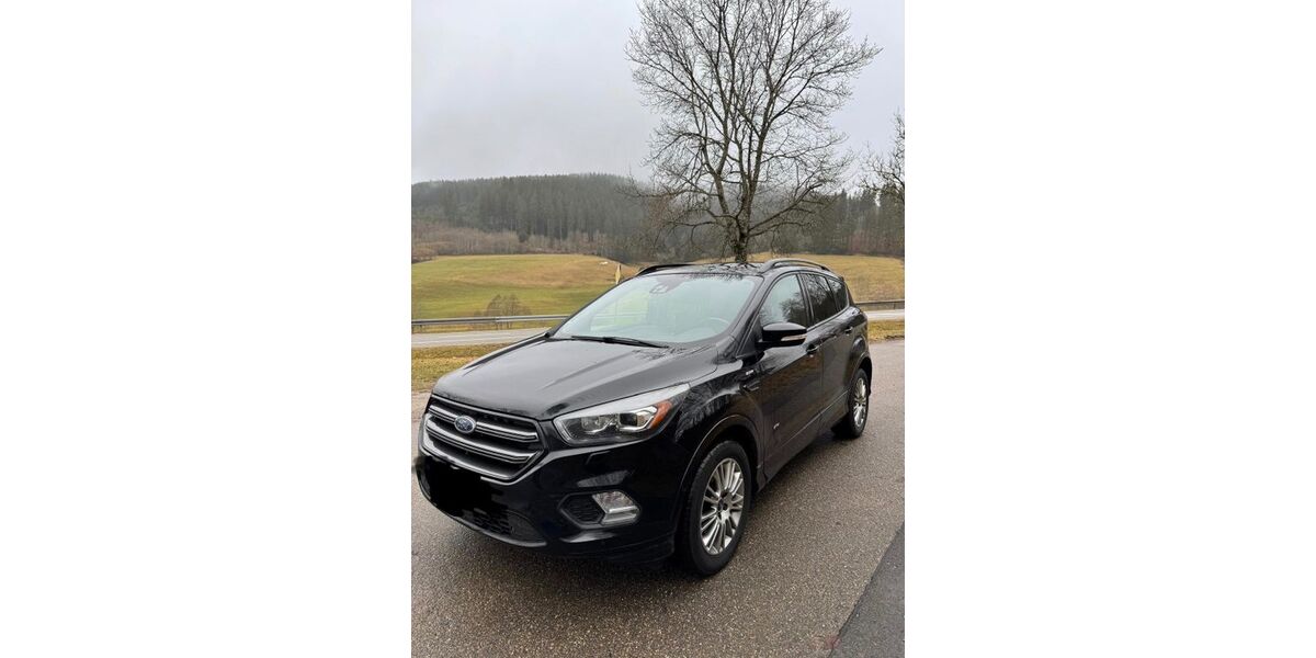 Ford Kuga 136.000 km 14.600 &euro; Titisee-Neustadt 79822