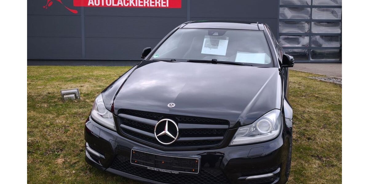 Mercedes-Benz C 250 185.000 km 11.900 &euro; Furtwangen 78120