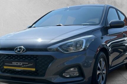 Hyundai i20 29.852 km 12.990 &euro; Müllheim 79379