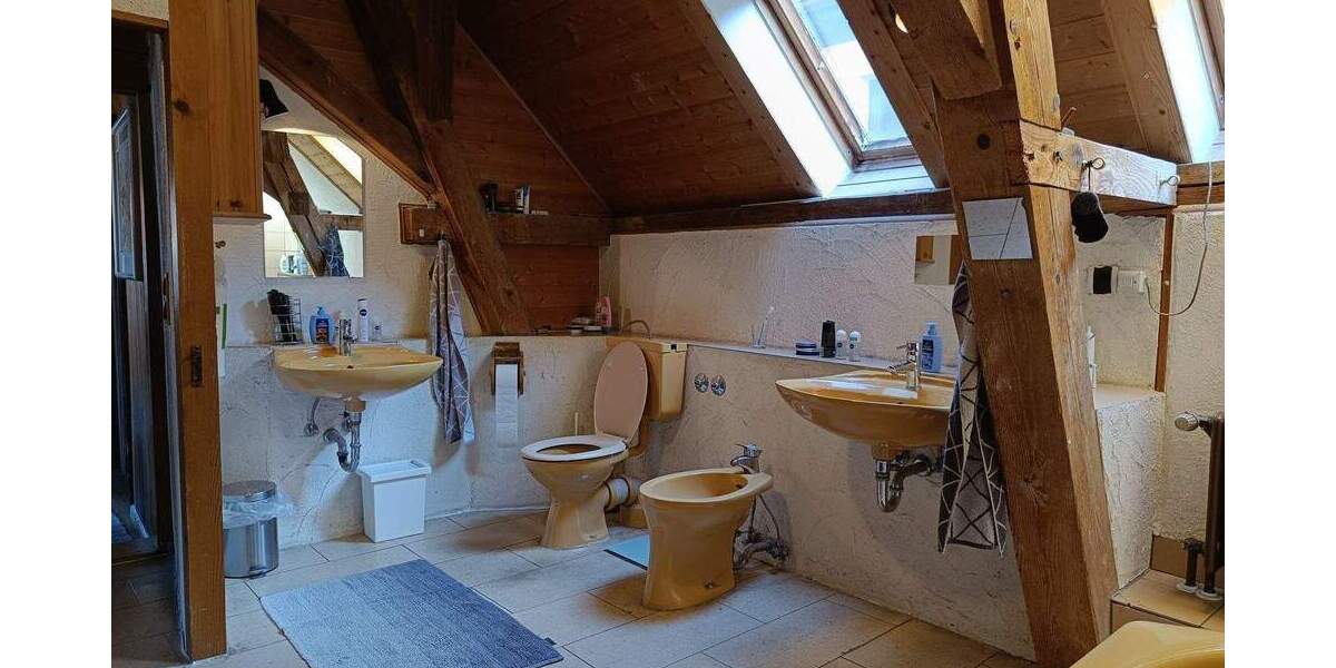 Mehrfamilienhaus, Wohnhaus Endingen Amoltern - 6 Zimmer, 200 m&sup2;, 375.000&euro; | Angebot:25730392