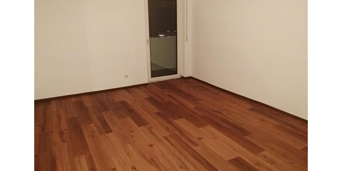 Etagenwohnung Freiburg im Breisgau Haslach - 2.5 Zimmer, 67 m&sup2;, 365.000&euro; | Angebot:26075611