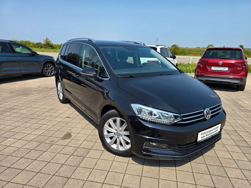 VW Touran 69.200 km 23.499 € Endingen 79346