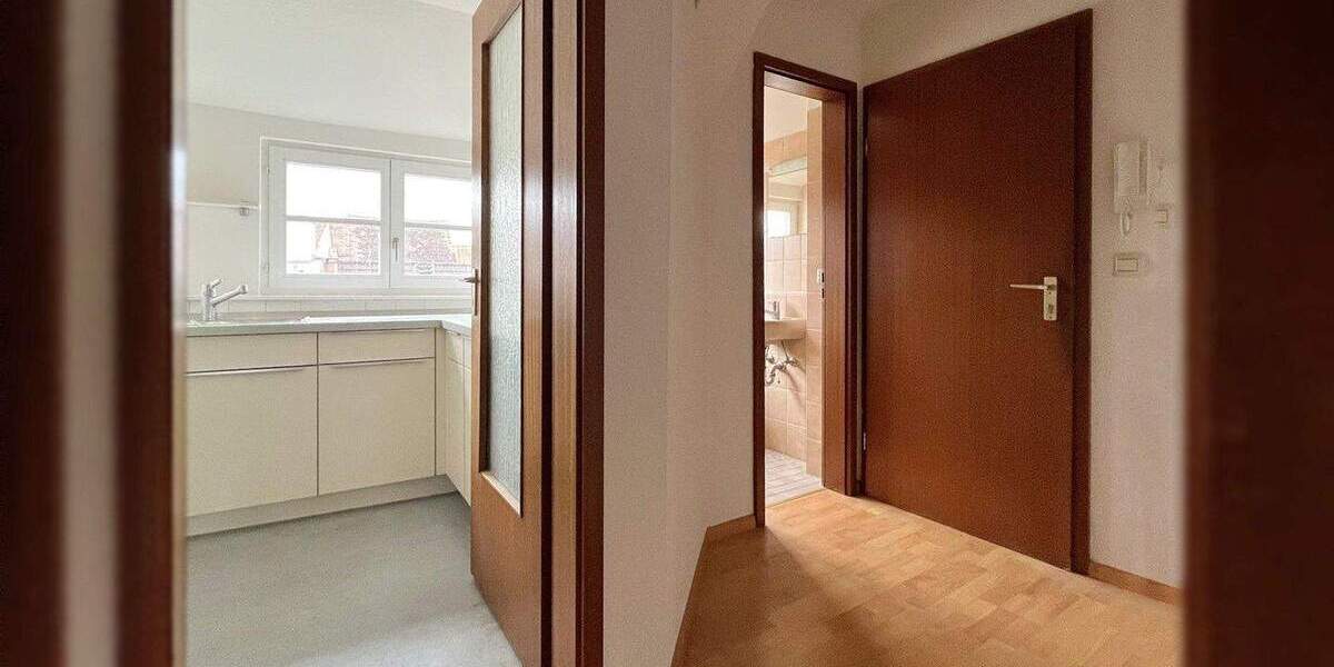 Etagenwohnung Freiburg i. Br. / Altstadt Altstadt - 4 Zimmer, 122 m&sup2;, 550.000&euro; | Angebot:25862247