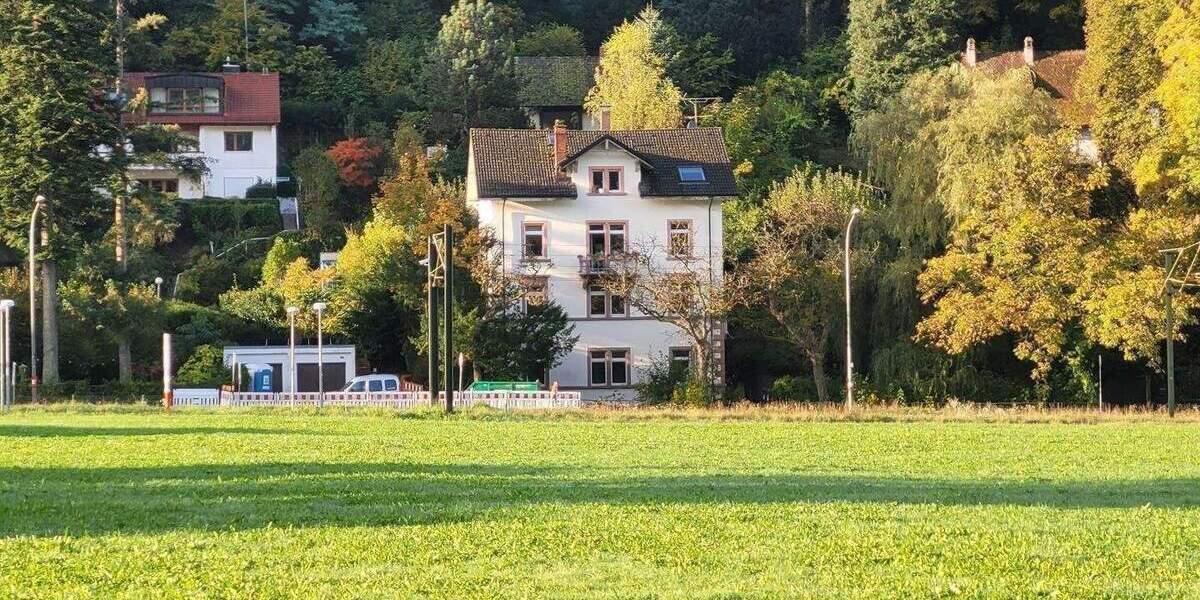 Gewerbeobjekt Freiburg im Breisgau Günterstal - 2 Zimmer, 124 m&sup2;, 338.000&euro; | Angebot:26157461