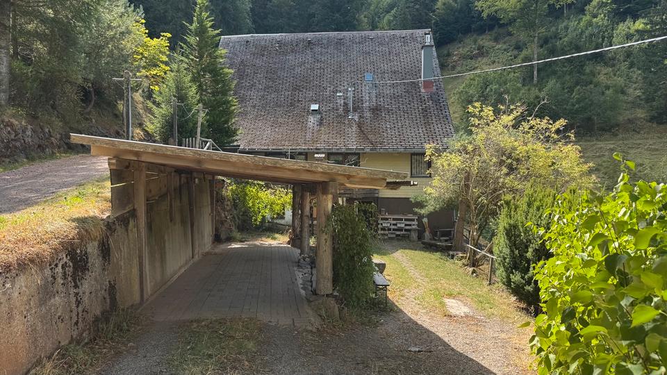 Bauernhaus, Landhaus Gütenbach - 7 Zimmer, 234 m&sup2;, 345.000&euro; | Angebot:27263676