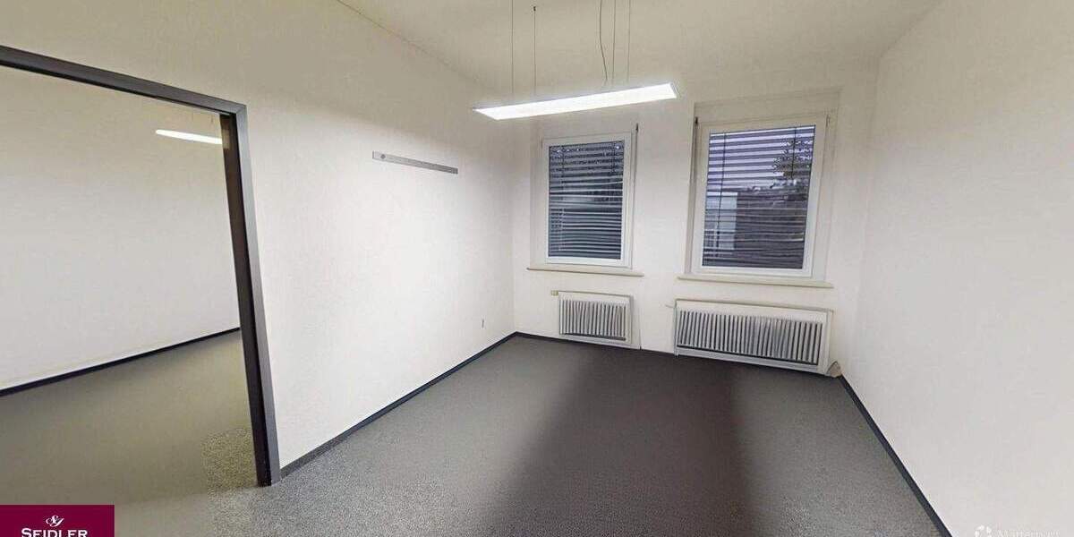 Gewerbeobjekt Freiburg im Breisgau Brühl - 5 Zimmer, 210 m&sup2;, 1.800&euro; | Angebot:24545502