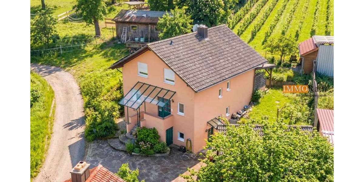 Einfamilienhaus Staufen im Breisgau - 6 Zimmer, 155 m&sup2;, 749.000&euro; | Angebot:26809518
