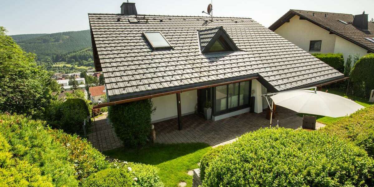 Einfamilienhaus Titisee-Neustadt Neustadt - 9 Zimmer, 230 m&sup2;, 795.000&euro; | Angebot:25818917